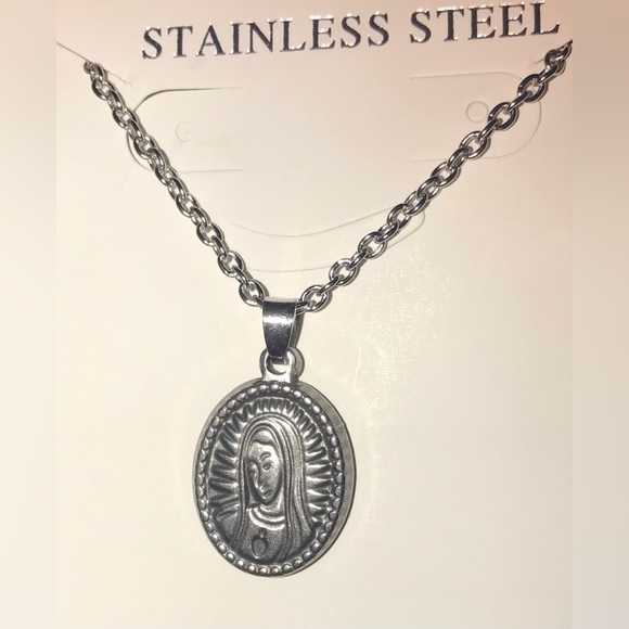 Our Lady of Graces Virgin Mary Miraculous Medal Devotion Sacred Catholic Pendant - Picture 6 of 16